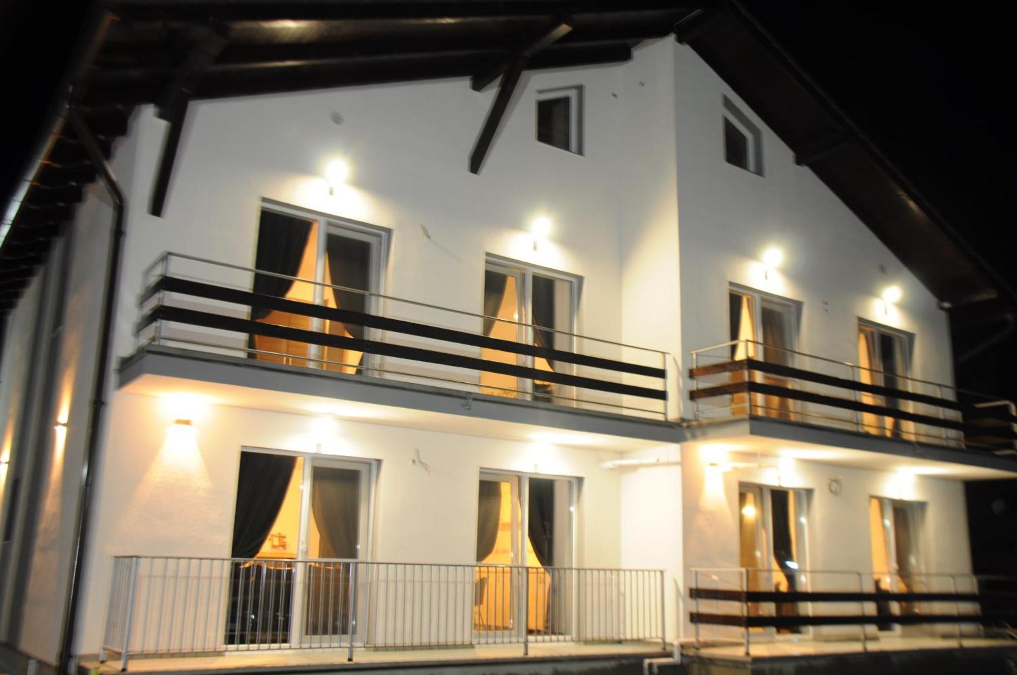Casa Matei Inn Coresi ブラショフ エクステリア 写真